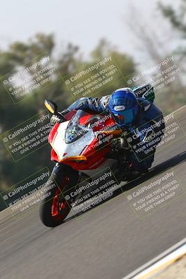 media/Sep-20-2025-TrackDaz (Sat) [[27f0cde673]]/B Group/1120am (Turn 2)/